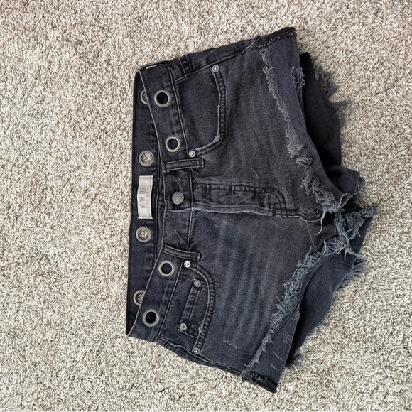 Free people Black Denim Shorts - Picture 1 of 4
